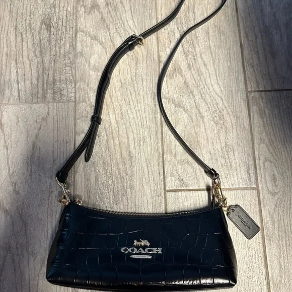 Coach Limited Edition Black and Gold Chain Strap/ Shoulder Bag